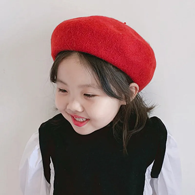 Vintage Beret Baby Girls Winter Warm Caps New Year Solid Casual Hat Kids Christmas Red Thick Hat Birthday Cotton Berets216B