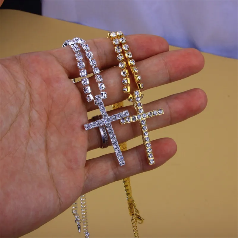 Nouveau Iced Out Cross Colliers Cubique Zircon Tennis Chaînes Hommes Hip Hop Bijoux Femmes Mode Or Argent CZ Pendentif Partie Ras Du Cou Nec323b