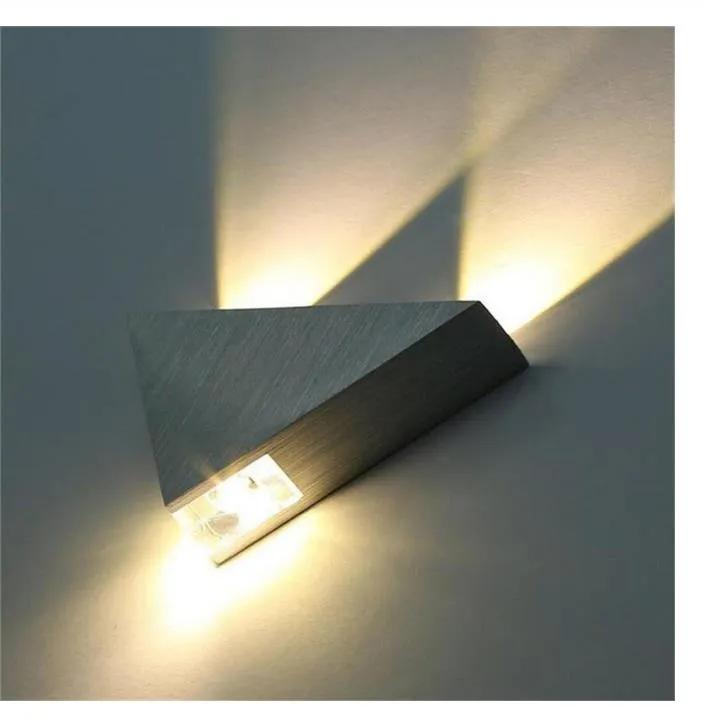 Светодиодный настенный светильник 3 Вт, треугольный настенный светильник с алюминиевым корпусом для спальни, домашнего освещения, светильник для ванной комнаты, настенный светильник Sconce228n