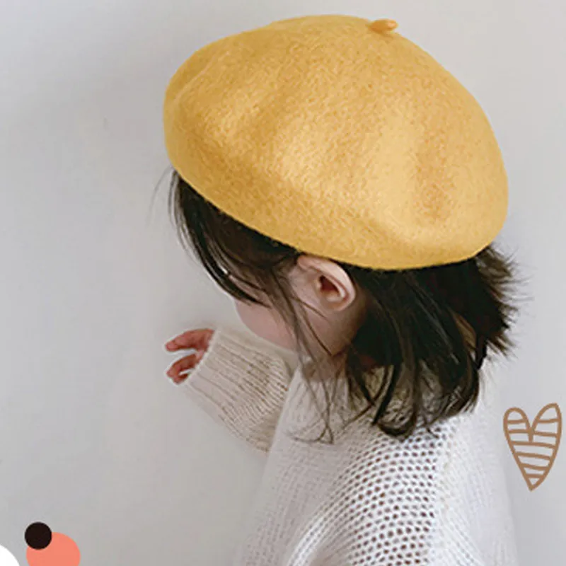 Vintage Beret Baby Girls Winter Warm Caps New Year Solid Casual Hat Kids Christmas Red Thick Hat Birthday Cotton Berets216B