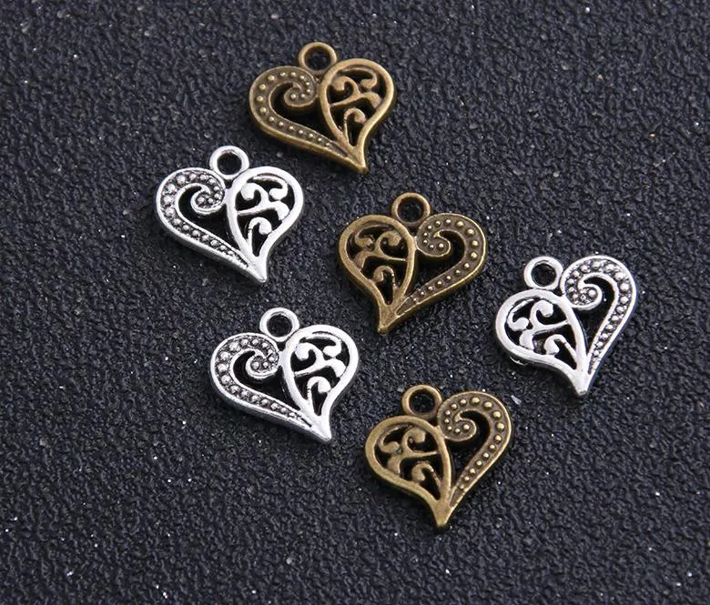 200 pçs / lote antigo prata bronze liga de zinco amor oco coração encantos pingentes metal para jóias descobertas diy 14x15mm191d