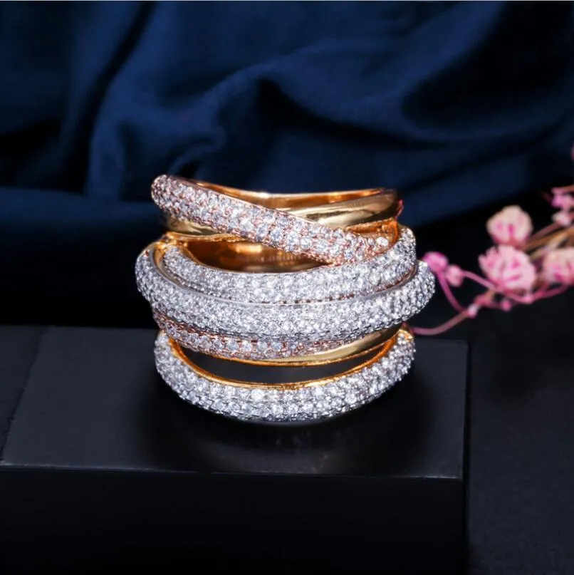 Sprankelende luxe sieraden handgemaakte Pave volledige 5A Cubic Zircon CZ Diamond 18K White Gold Fill Eternity Women Wedding Cross Band Ring 241I