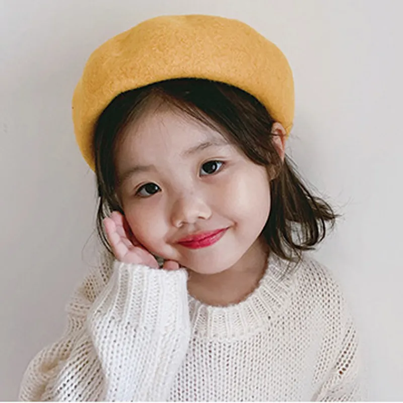 Vintage Beret Baby Girls Winter Warm Caps New Year Solid Casual Hat Kids Christmas Red Thick Hat Birthday Cotton Berets216B