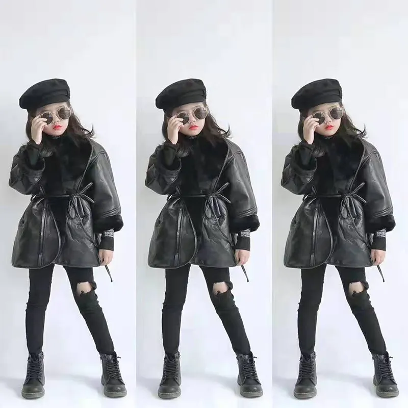 Зимние маленькие девочки PU Coat Kids Coat Maddler Jackets Fashion Pu Bomber Jacket Мотоциклетная куртка мех для девочек Y200901318Y1676279