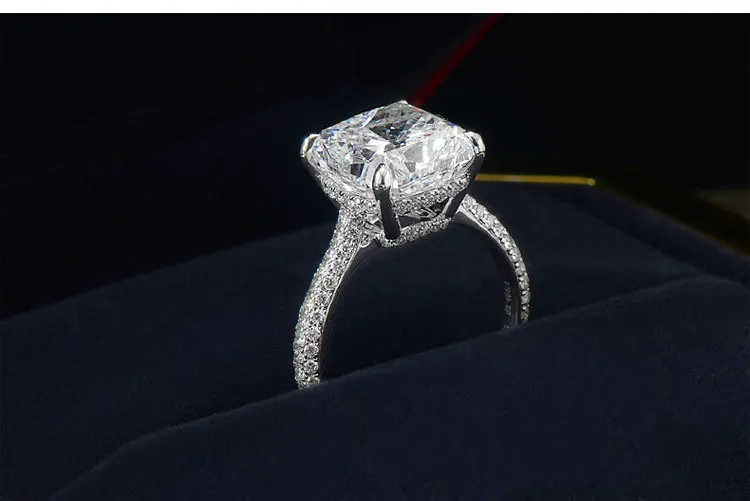 Real S925 Sterling Silver 2 Carats Moissanite с бриллиантовым кольцом для женщин.