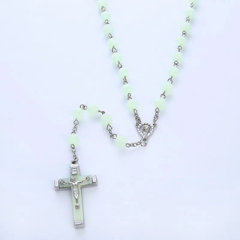 8 MM Lange Perlen Kreuz Anhänger Leuchtende Nachtleuchtende Rosenkranz Kreuz Halskette Christentum Katholischer Schmuck Christlicher Religiöser Schmuck Party Geschenk