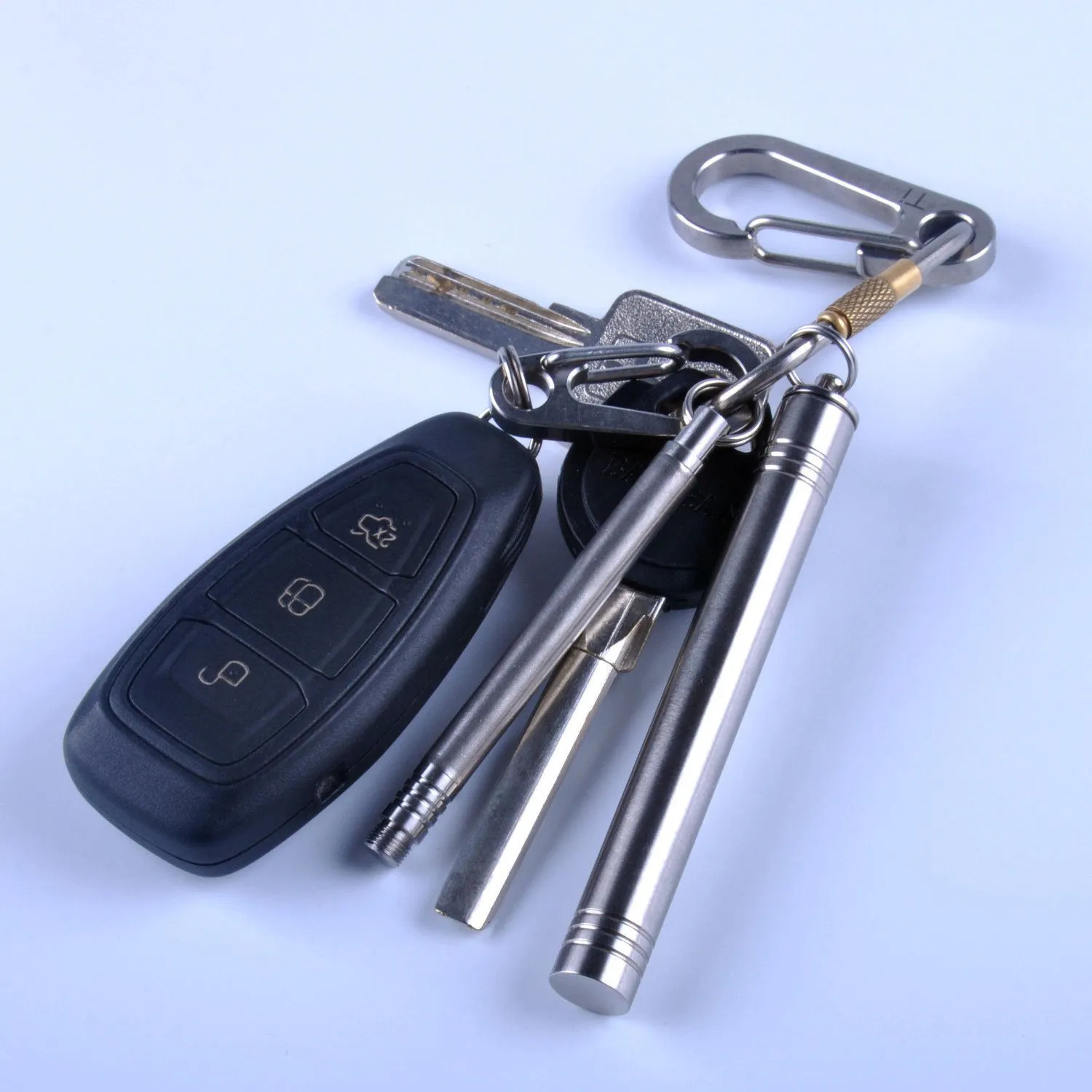 Modischer Schlüsselanhänger, tragbar, Titanstahl, Metall, Taschen-Zahnstocherhalter mit reisender Schlüsselanhänger-Zahnstocher-Box285W