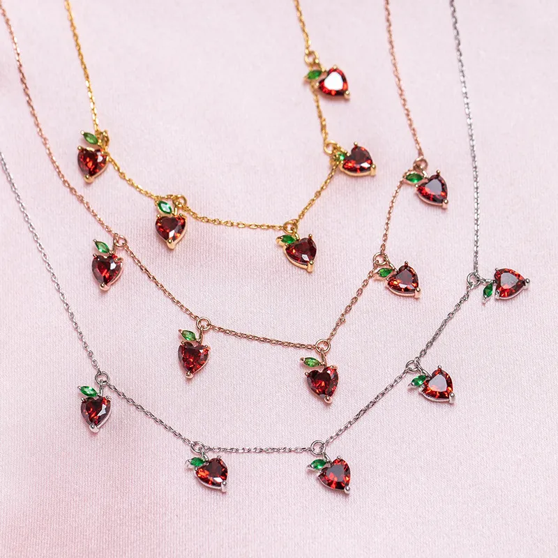 Cubic Zirconia Choker Halsband CZ Grape Cherry Banana Peach Bling Women Fashion 18K Gold Plated Luxury Iced Out Fruit Pendant Coll276k