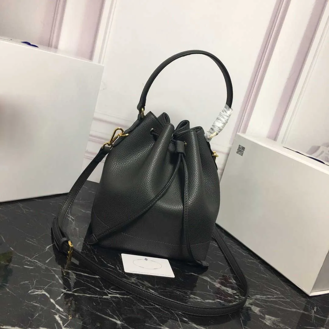 Mulheres designer mochila alça de ombro saco de viagem clássico designer crossbody mochila de couro genuíno para mulheres luxo designe314t