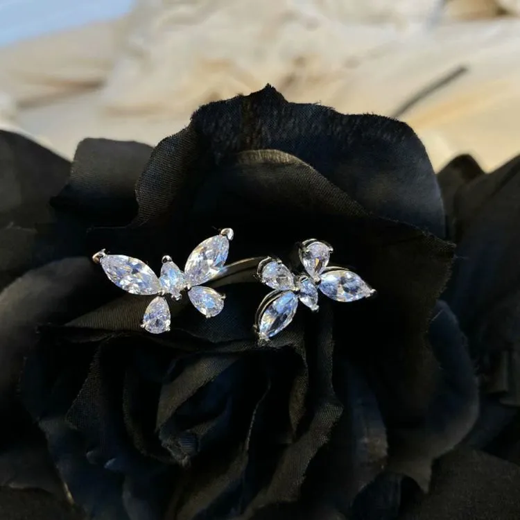 Neue Design Zirkon Schmetterling Öffnung Einstellbare Ring Kristall Quaste Finger Ring Mode für Frauen Mädchen Party Hochzeit Ringe