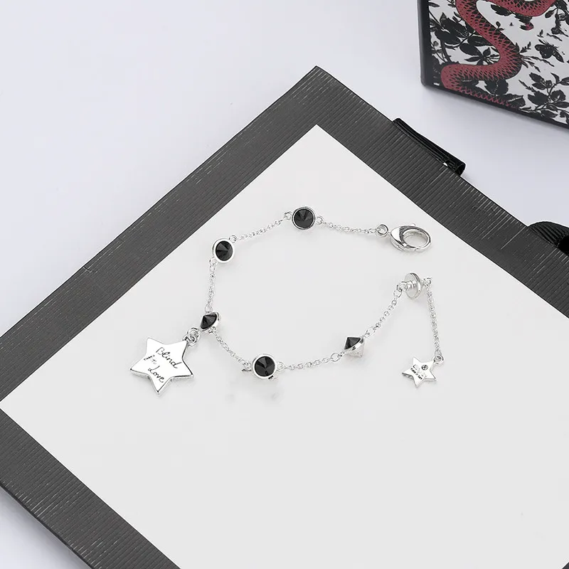 Neues süßes Brief-Katze-Armband für Frau, hochwertiges versilbertes Armband, Persönlichkeits-Charme-Armband, Modeschmuck, Supply240A