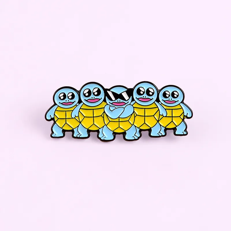 Giappone e Corea del Sud Trend creativo Jenny Turtle Animal Cartoon carino Anime Blue Turtle Occhiali da sole Accessori abbigliamento spillo Pin6394983