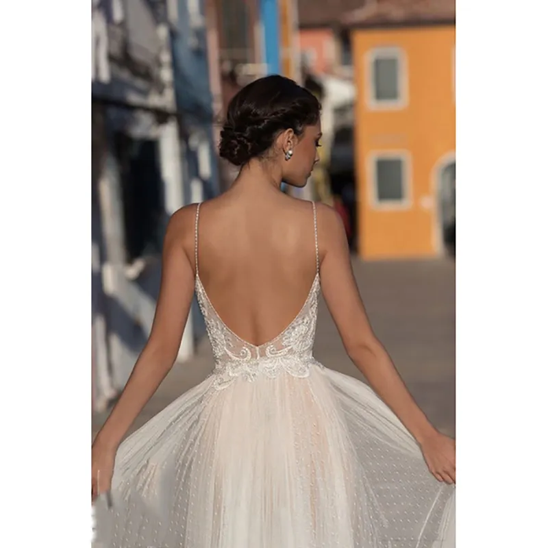 Eightree Beach Wedding Dress Boho vestido de noiva Bohemian Lace Bridal Dress Backless Spaghetti Straps V Neck Wedding Gowns