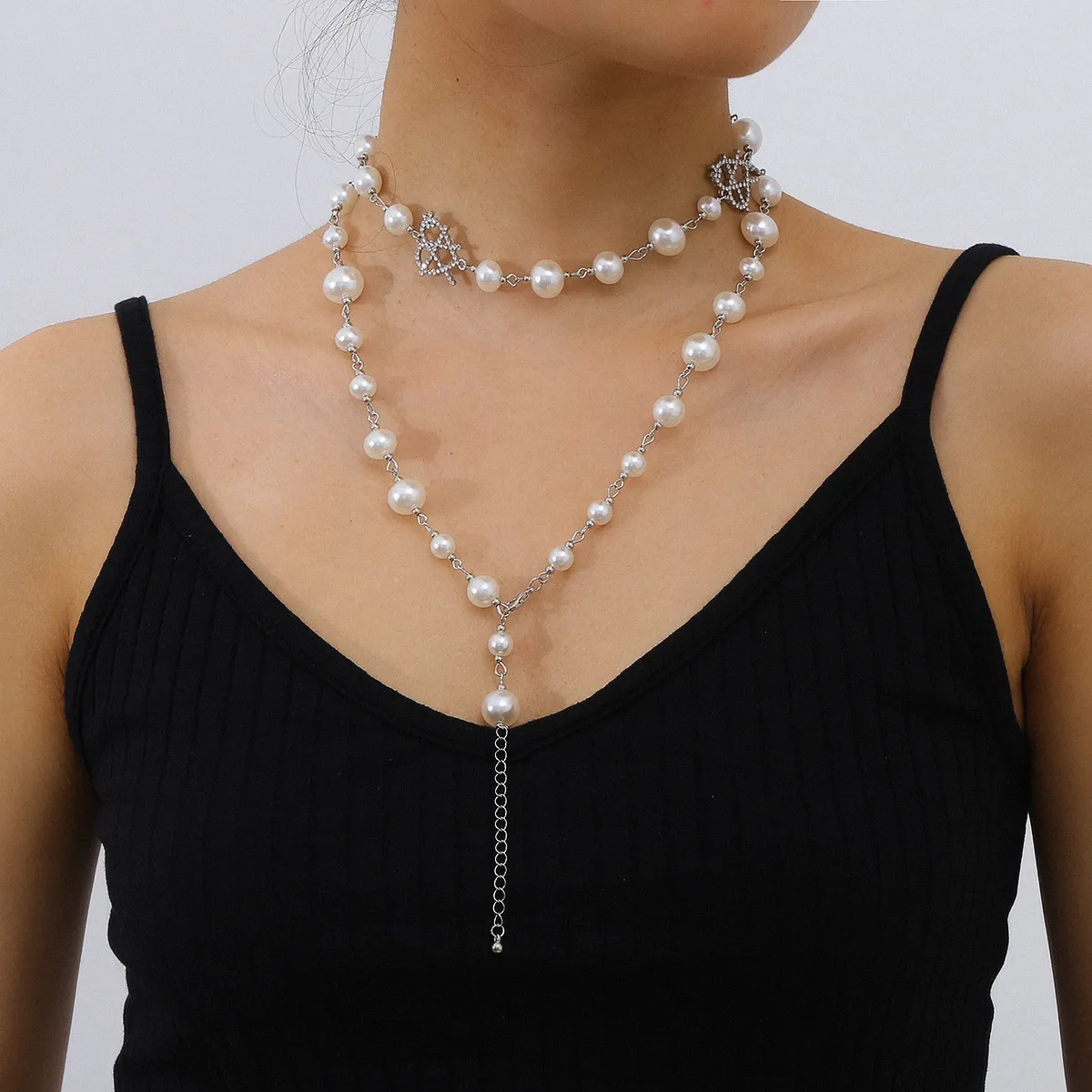 Collane con perline lunghe di perle finte barocche Collana a cuore con diamanti vuoti donne Collana elegante in argento a doppio strato con gioielli feste
