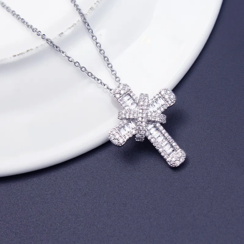 Hip Hop Vintage Fashion Jewelry 925 Sterling Silver Cross Pendant Jesus Pave White Sapphire CZ Diamond Women Clavicle Necklace Wit2958