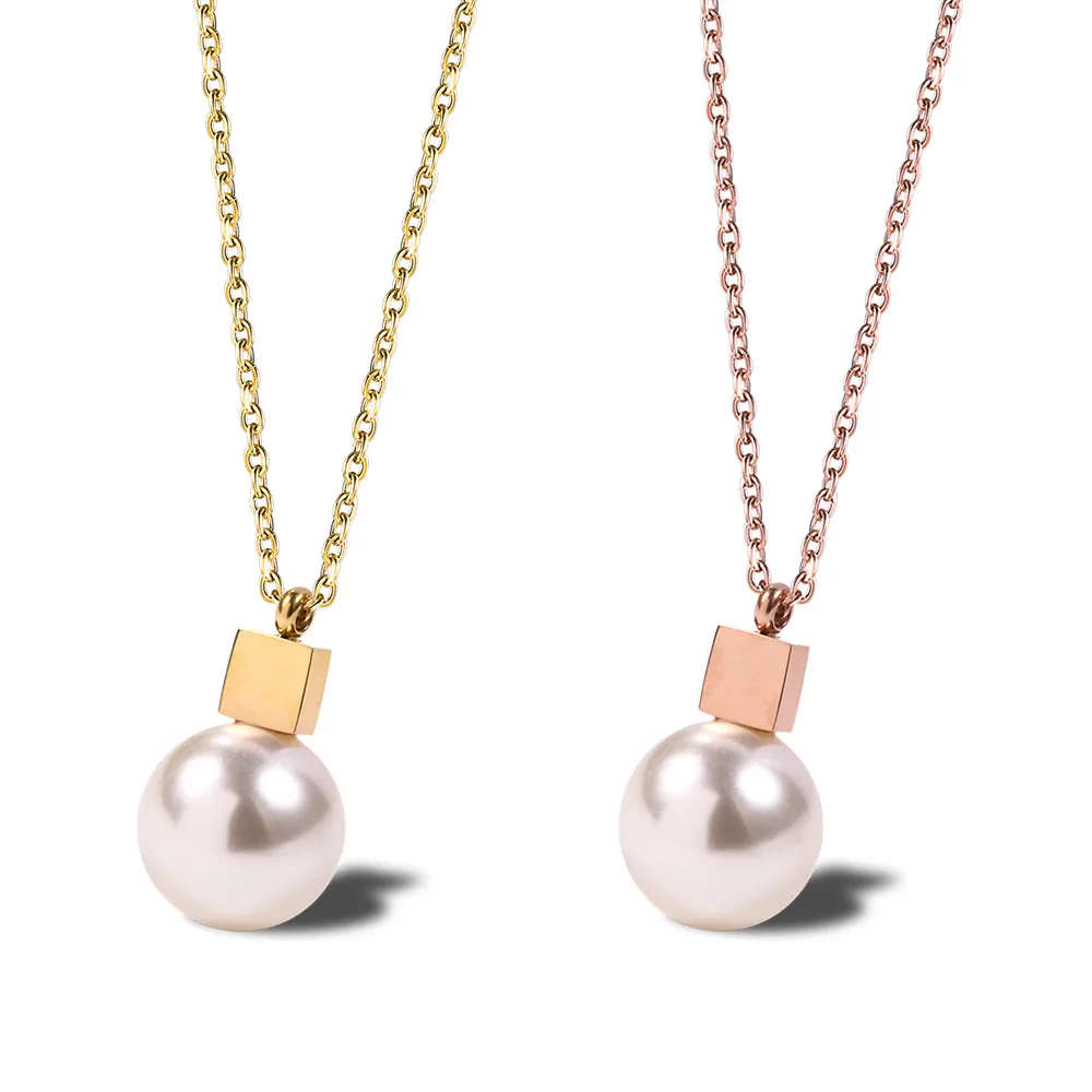 Collier de perles d'eau douce de créateur classique pour femmes, perles de coquillage, longue chaîne de clavicule en acier inoxydable, pendentif multicolore, bijoux pour filles, cadeau
