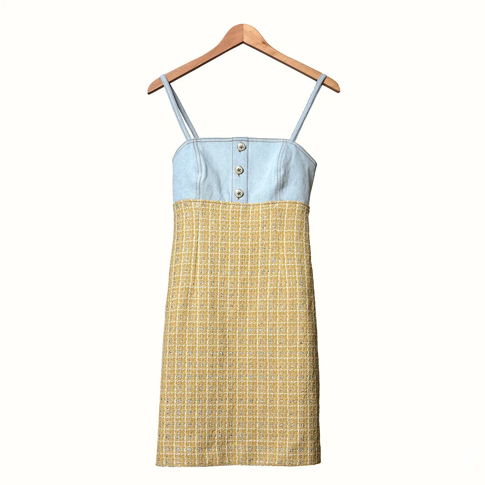 2020 vår sommar spaghetti rem kvadratisk hals gul pläd print denim panelade knappar kort mini klänning kvinnor mode klänningar w1815095