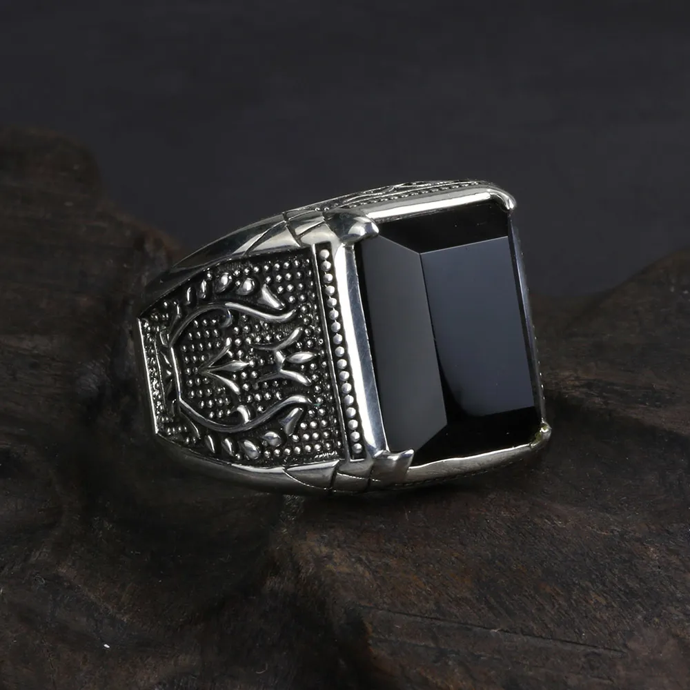 Prawdziwe czyste 925 Sterling Silver Mens Pierścienie z czarnym Onyx Kamienne pierścionki Kamienne Retro Kwiat Grawerowane Punk Rock Vintage Biżuteria 210312