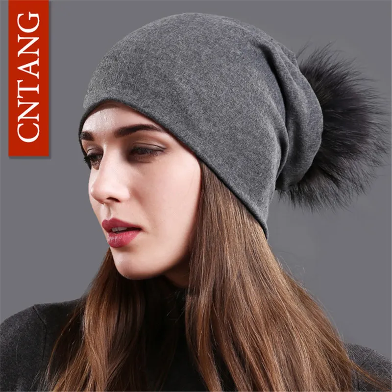 NOUVEAU FEMME HAT HAT AUTOM RACNOON FUR POMPOM POMPOM SAUCHY COTON BONNÉES POUR FEMME WIINT SKULIESBEANIES AVEC REAL POMPOM BA217D