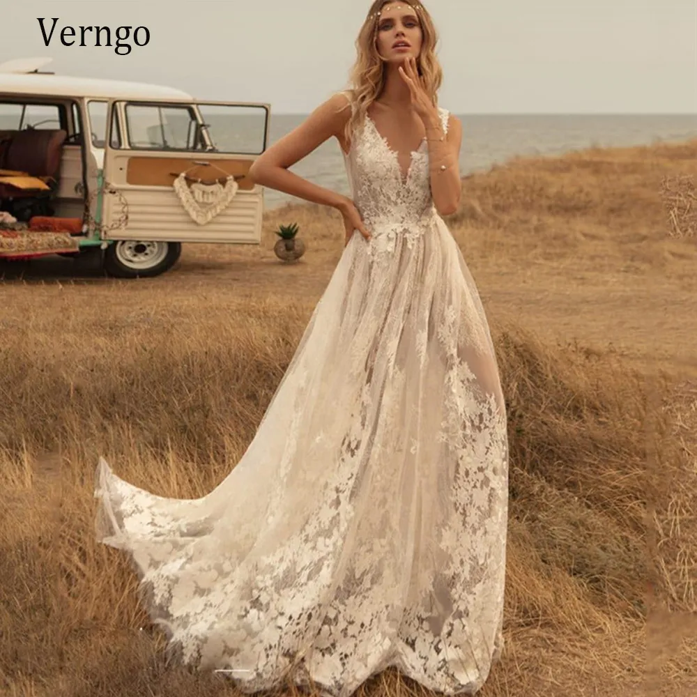 Verngo Abito da sposa Boho in pizzo Spiaggia Scollo a V Una linea Abiti da sposa bohémien Abito da sposa moderno senza schienale