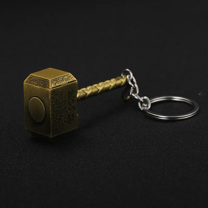 Film Studenci Mens Rocky Akcesoria Hammer Bieciki Kliny Quake Metal Key Chains Party Party Party For Men2099