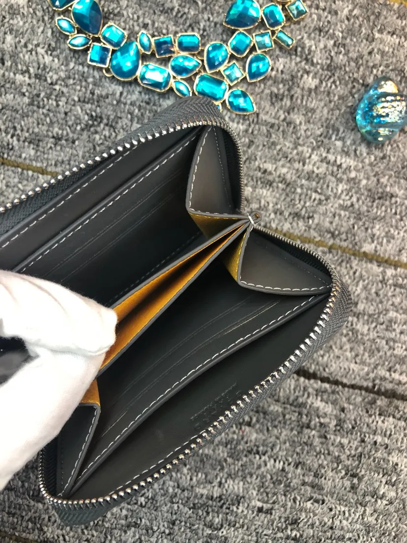 2020 Ny toppkvalitet Paris Style Men Women Key Bag Fashion Korean Short Zip Wallet Compact Coin Purse Card Position Elegant Gy Wal346f