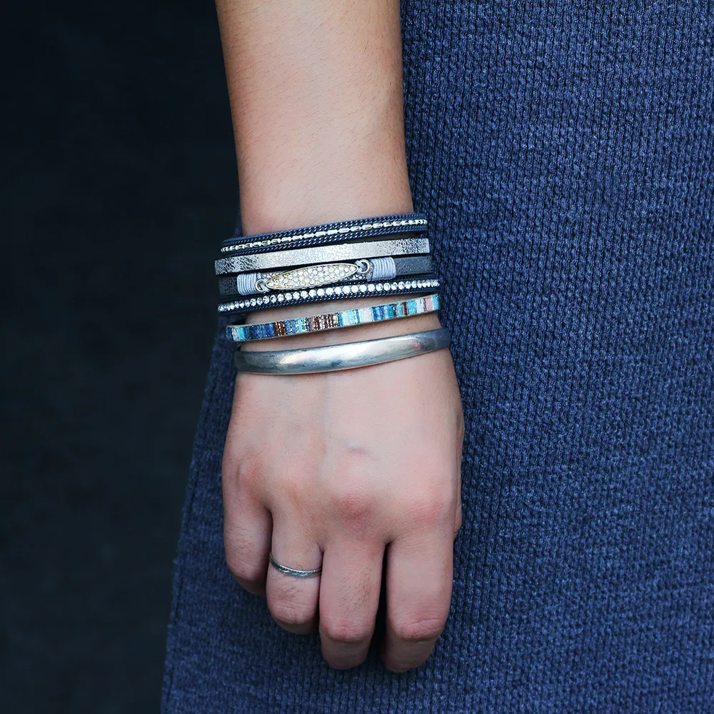 Bohmia ouro diamante tag multi camada pulseira larga fivela magnética pulseira pulseira pulseira pulseira manguito para mulheres moda jóias e arenoso