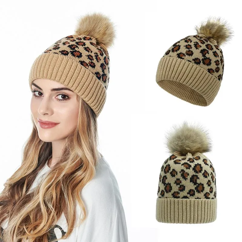 Nuovo berretto da donna autunnale caldo inverno con stampa leopardata cappello lavorato a maglia di lana pianura sci pom berretto di lana231C