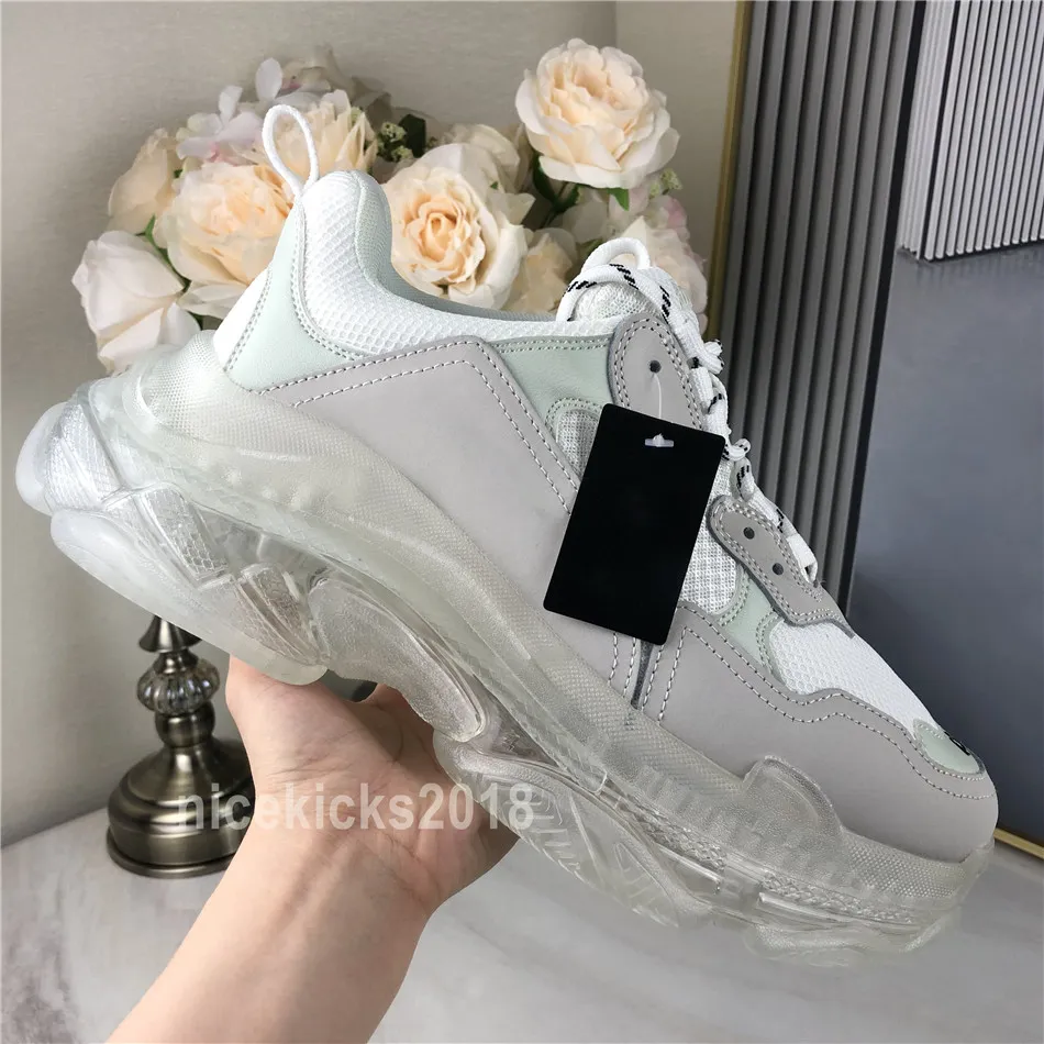 Sapatos casuais Paris 2020 Triple S Clear Sole Trainers Dad Shoes Sneaker Black Oversized Mens Womens White Best Quality Runners Chaussures