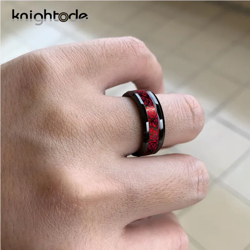 Anello di drago celtico nero da 8 mm maschi anelli di tungsteno anelli in carbone rossa in fibra di carbonio bandiere di moda anello di gioielleria di gioielli Comfort 243V