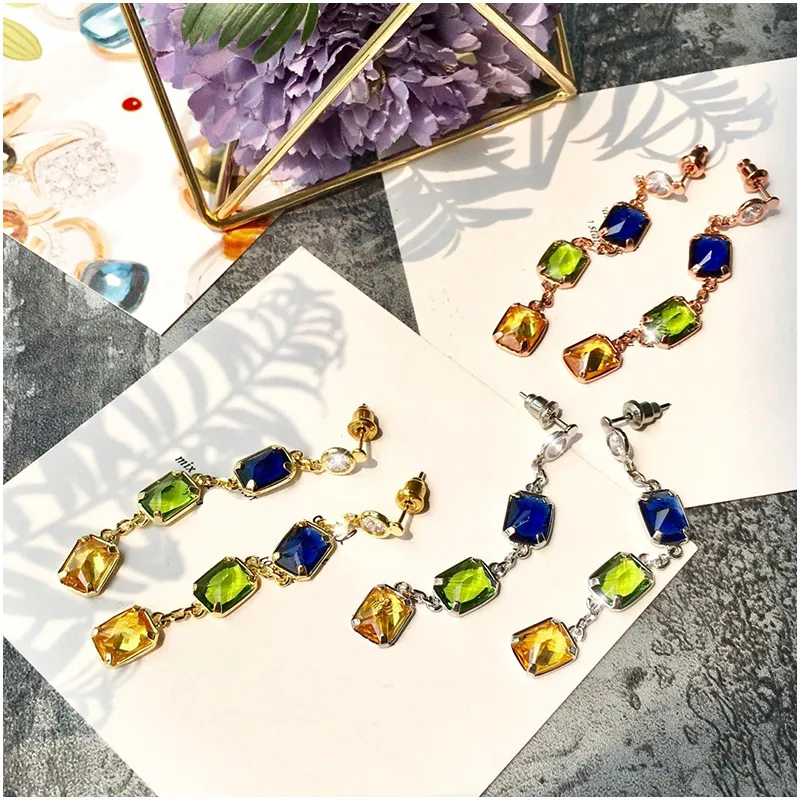 Orecchini pendenti con perline fatti a mano le donne Accessori orecchini pendenti con gioielli di moda lunghi multi colore della Boemia2801