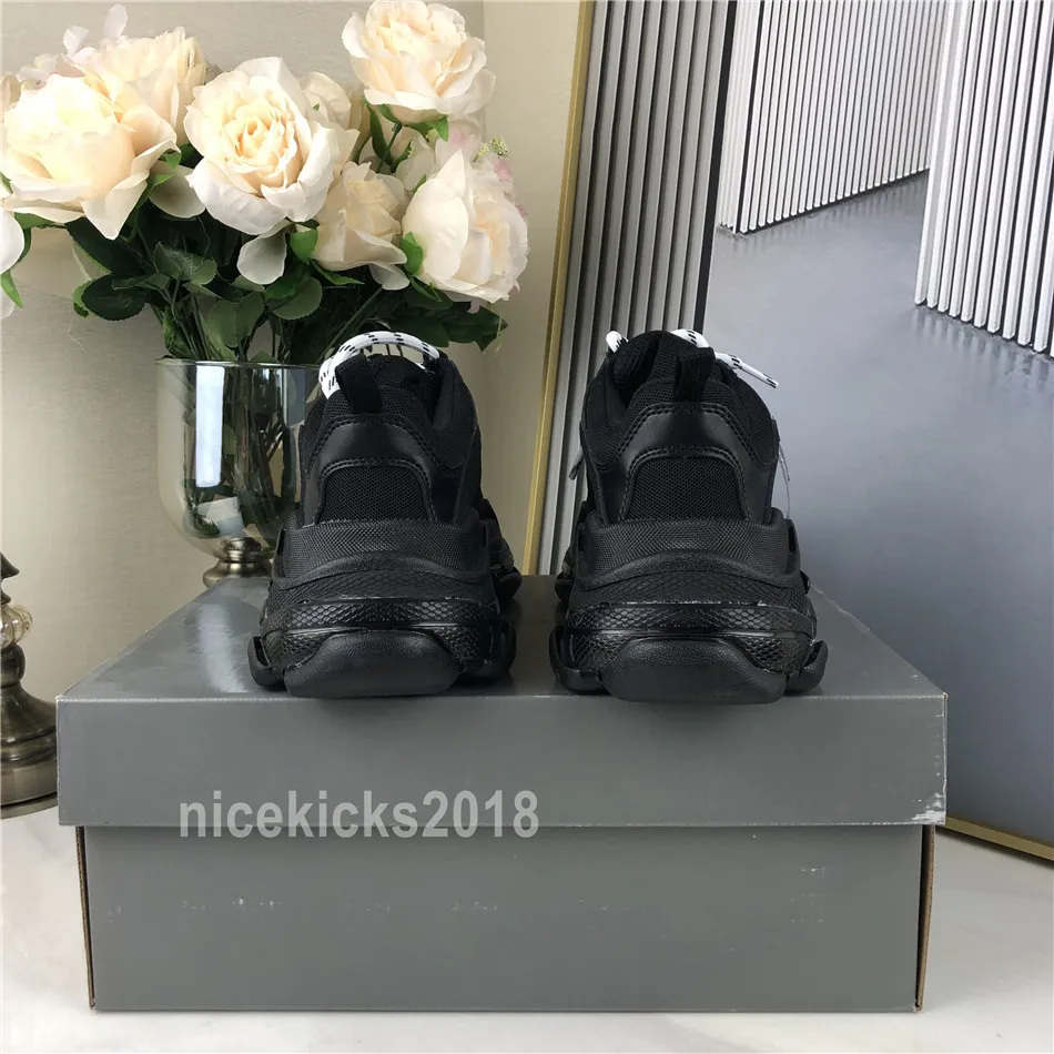 2020 Paris Casual Shoes Triple S Clear Sole Trainers Dad Shoes Sneaker Negro de gran tamaño para hombre para mujer Blanco Fushia Pink Runners Chaussures