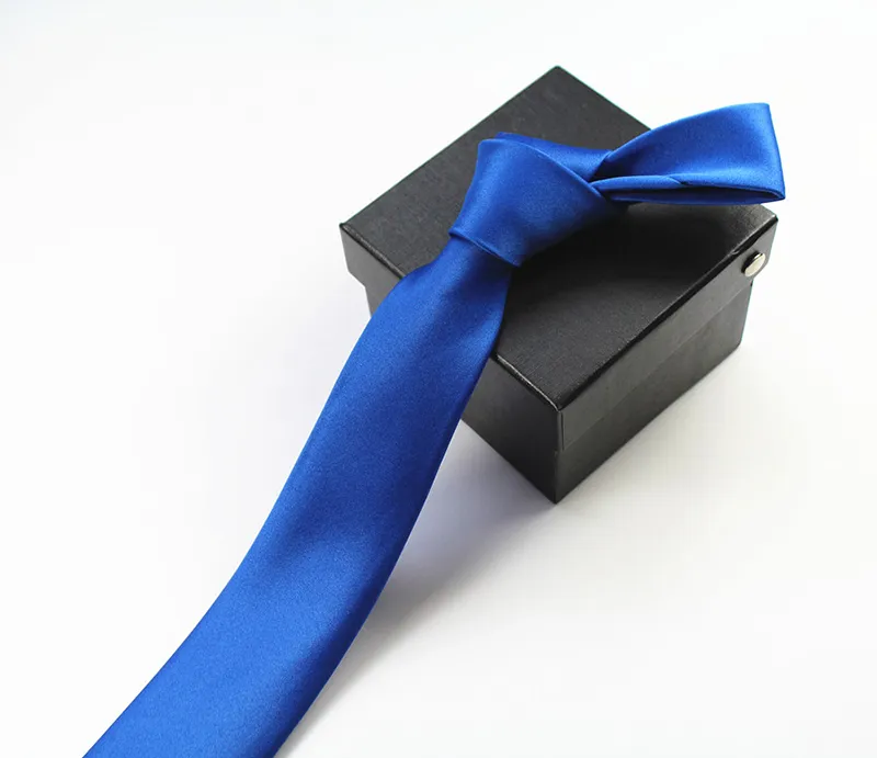 Gusleson 2020 Alta qualidade Mens Amarra Solid Solid Plain 100% seda Slim Skinny estreito gravata gravata laços para homens Partido formal de casamento234p