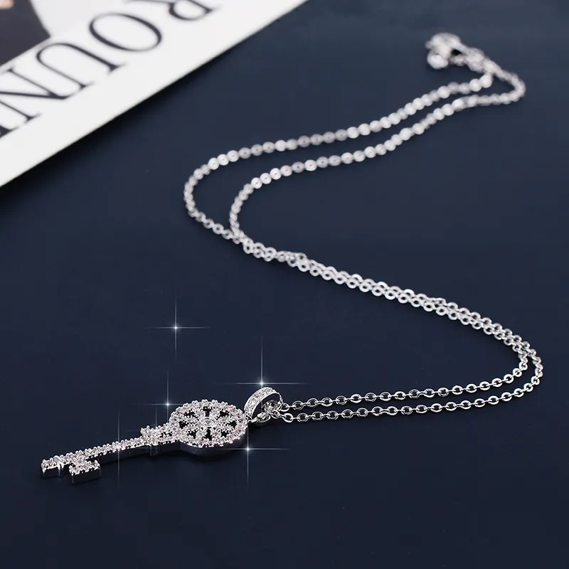 XIUMEIYIZU Nieuwe mode sleutel vormige verklaring kettingen voor vrouwen sieraden koper zirkoon strass sleutel charmes hangers necklace241H