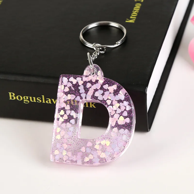 Keyring 26 English Word English Letter Keychain Glitter Harts A to Q Handbag Charms för Woman1254s