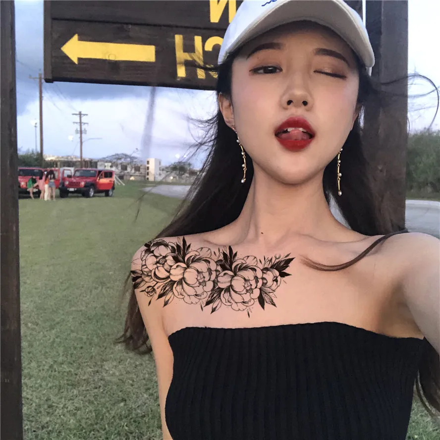 Whole Cool Black Flower Art Body Waterproof Temporary Tattoos Women Beauty Sexy Rose Design Flash Fake Tattoo Sticker T1025004