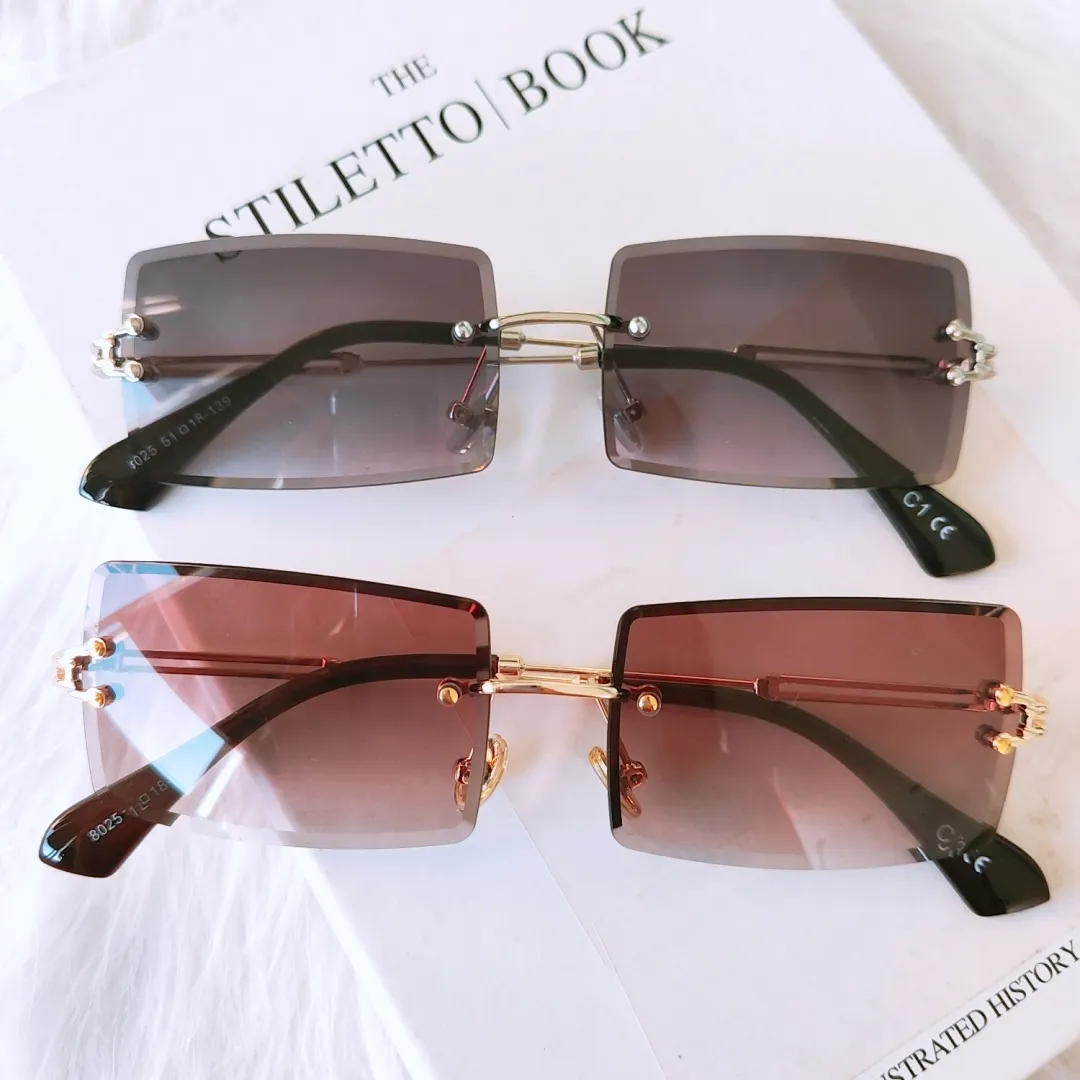 Mode Rimless Solglasögon Kvinnor 2019 Trendiga Small Rectangle Sun Glasses Summer Travel Style UV400 Gold Brown Shades for Men CL3519753