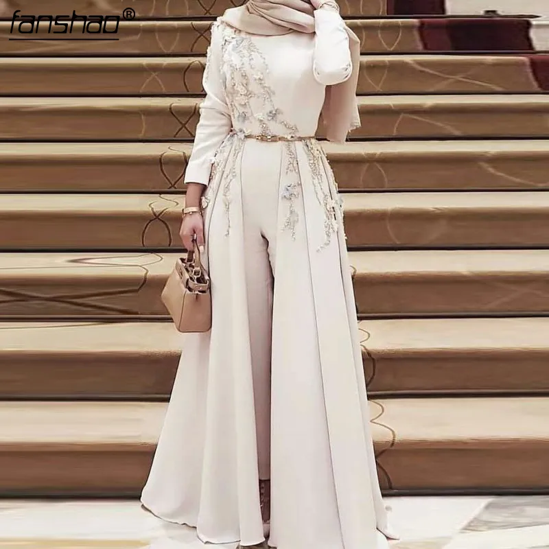 Abiti da sposa musulmani senza schienale Sirena senza spalline in pizzo Vestido De Noiva 2019 Boho Dubai Abito da sposa arabo da sposa