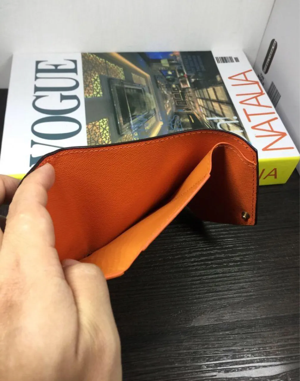 Projektantka marki mody kobiety pu krótkie portfele uchwyty na torbę sprzęgła 8 kolorów małe urocze torebka monet 419AP38278R