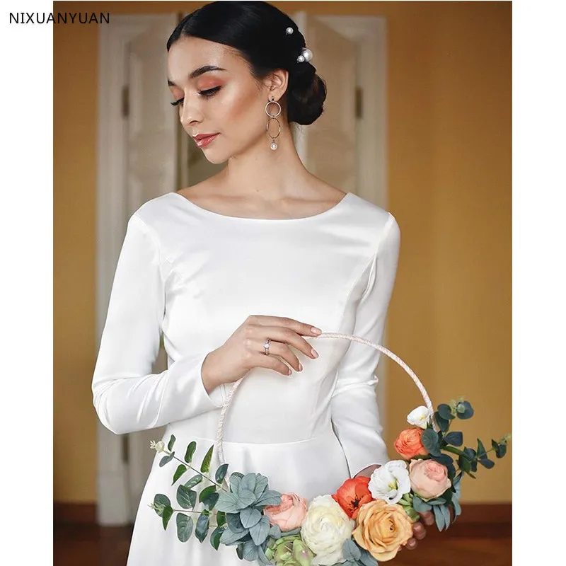 Vintage A-Linie Hochzeitskleid mit langen Ärmeln Weiß Elfenbein Schlichtes Robe De Mariee Sweep Zug Rückenfreies individuelles Brautkleid 2020