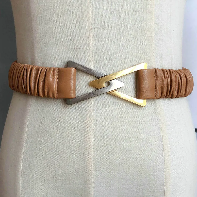 Nouvelles femmes étendue élastique ceinture double triangle robe de boucle sauvage ceinture de décoration de luxe de luxe femelle de cuir de pute en cuir 221f