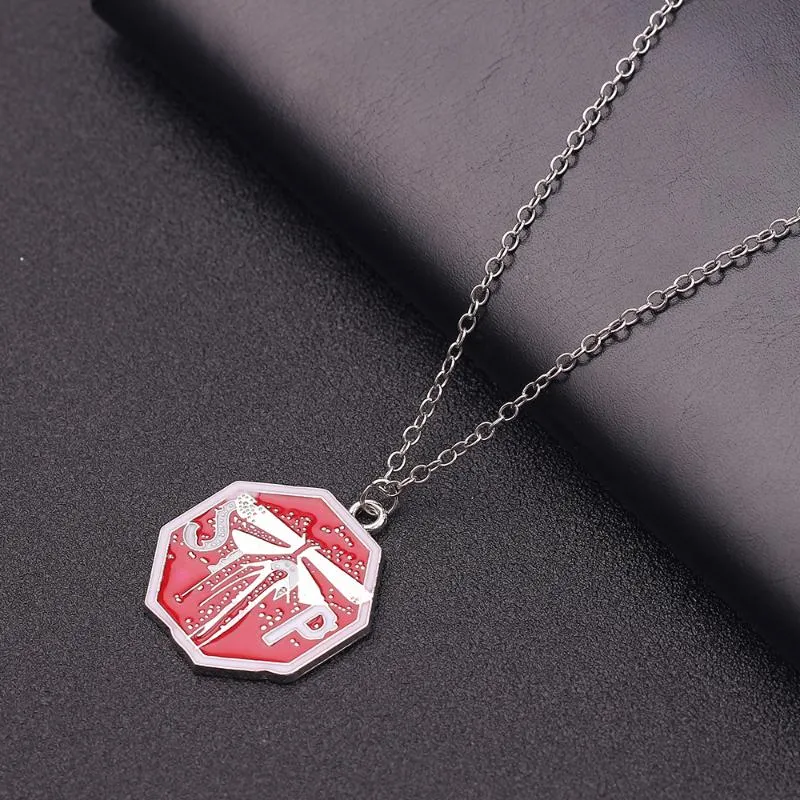 Game The Last of Us Part II 2 Firefly Logo Badges Necklace&Keychain 3D Metal Enamel Pins Collection Souvenir For Fans Jewelry253E