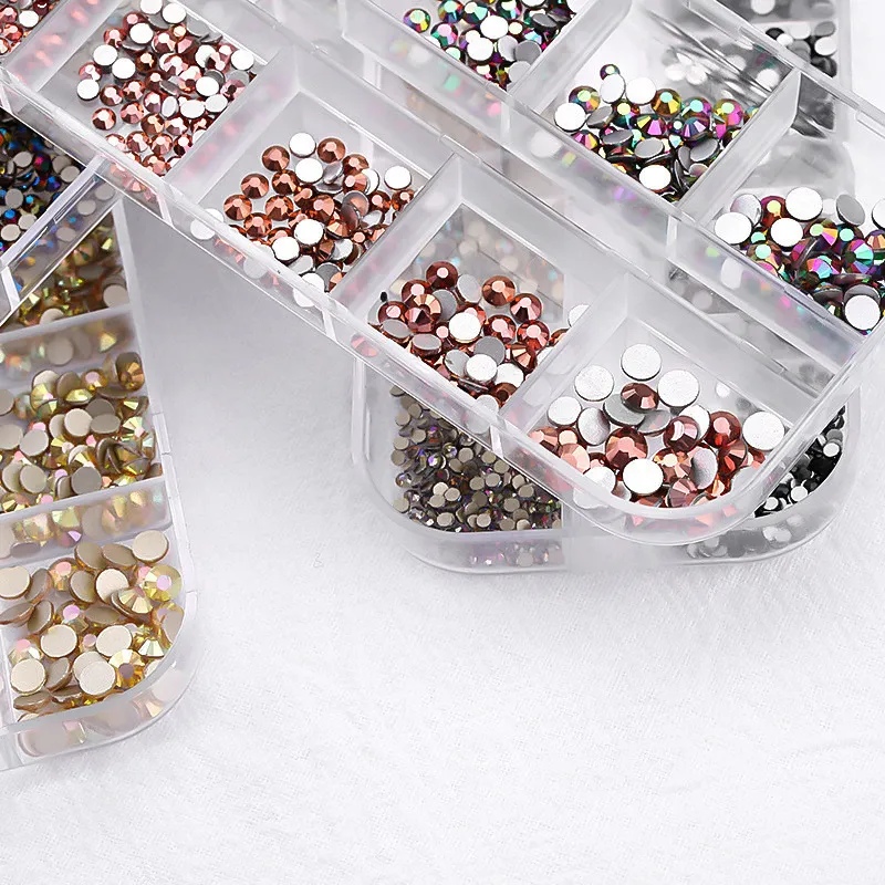 Nail Art Rhinestones Kit 3D Nails Art Decorações Brilhantes Broca De Vidro Broca De Prata Colorido Cristal Charm Strass Prego Studs