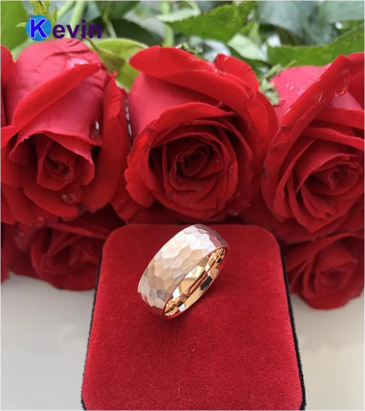 Кольцо с молотком из розового золота, обручальное кольцо из карбида вольфрама для мужчин и женщин, многогранное кованое матовое покрытие, 6 мм, 8 мм, Comfort Fit278S