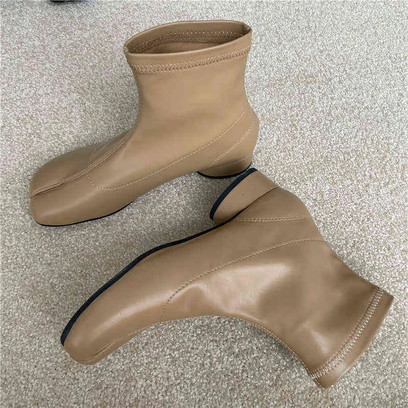 Boot Split Toe Kadınlar Ninja Tabi Ayak Bileği Çizmeler Yuvarlak Topuklu 3.5 cm Orta Topuk Domuz Ayak Ayakkabı Kadın Kısa Kadın Deri 220310
