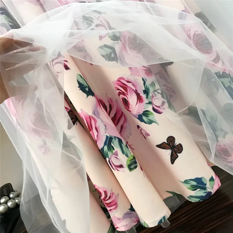 2020 Été Élégant Rose 2 Pièces Ensemble Femmes Doux Bowknot Irrégulière Crop Top Coton T-Shirt + Maille Floral Tulle Jupes Longues Costumes T200702