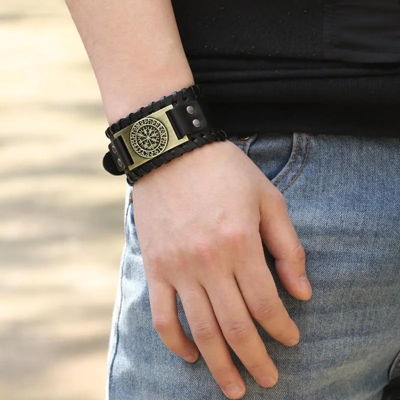 Charm Bracelets Retro Viking Leather Bracelet For Men With Odin Symbol Of Runes Nordic Compass275F