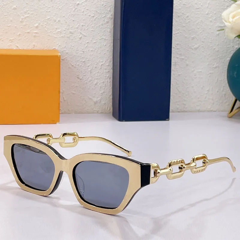 Okulary przeciwsłoneczne dla kobiet Z1473E Przezroczyste kota oka okulary przeciwsłoneczne Modna klasyczna czarna glasse metalowa świątynia najwyższej jakości projektant Su239m
