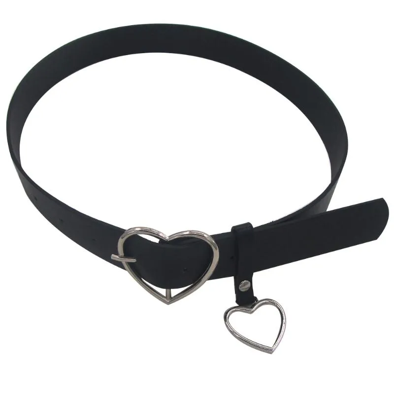 Black Belts Classic Heart Buckle Design Neue Mode Frauen Faux Leder Herzzubehör Verstellbarer Gürtelbund für Mädchen317a