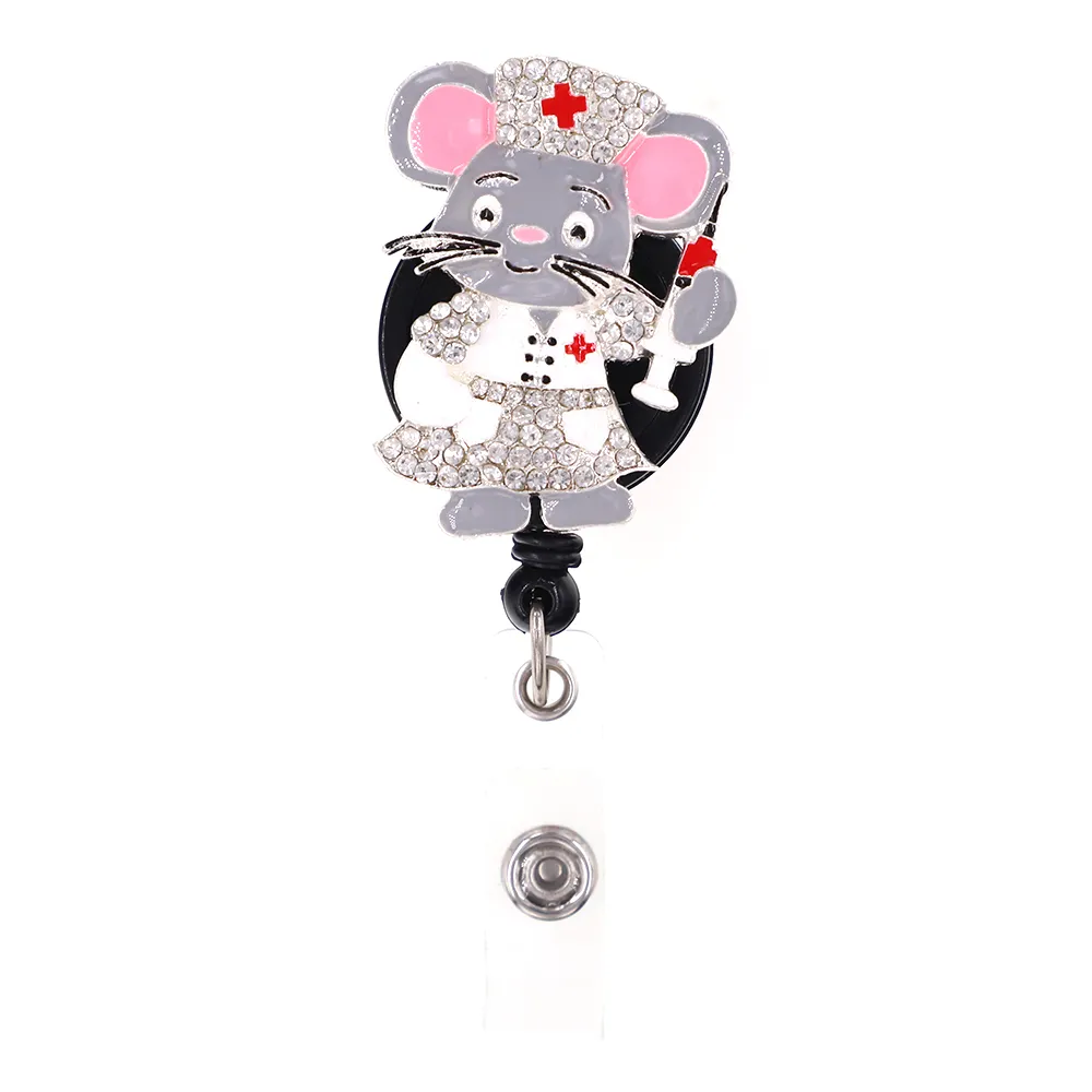 Nyaste nyckelringar Rhinestone Medical Cartoon Animal Nurse Infällbart ID Badge Holder Pull Reel279s